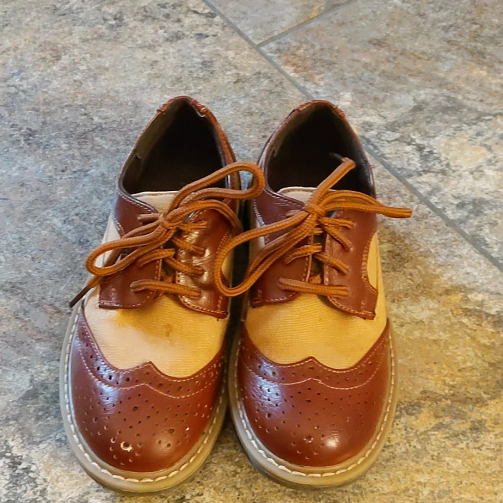 Kenneth Cole Reaction Brown Saddle Shoes